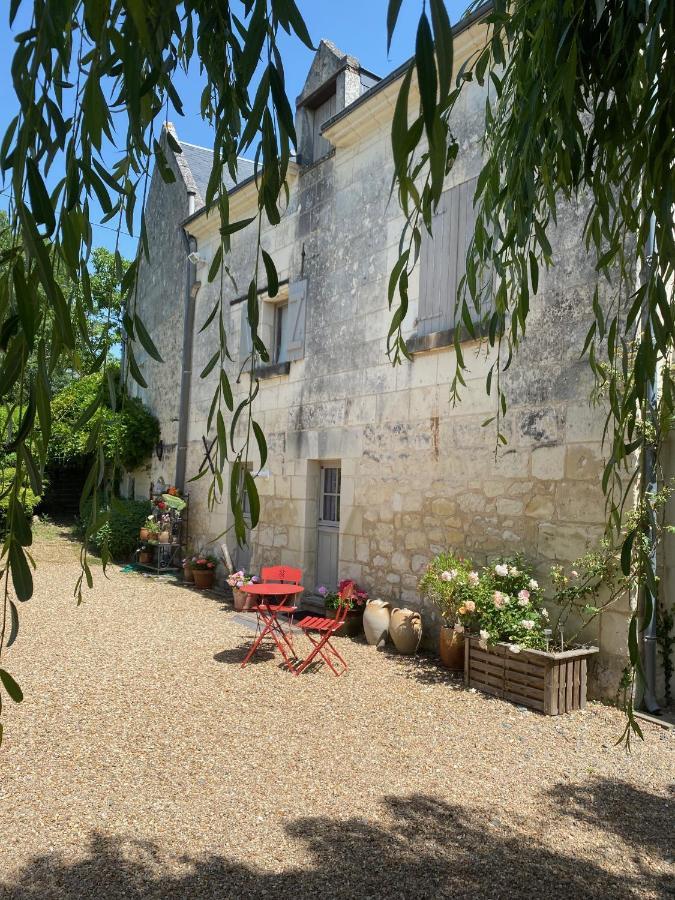 Gite De La Cale De La Clauderie Rigny-Usse Экстерьер фото
